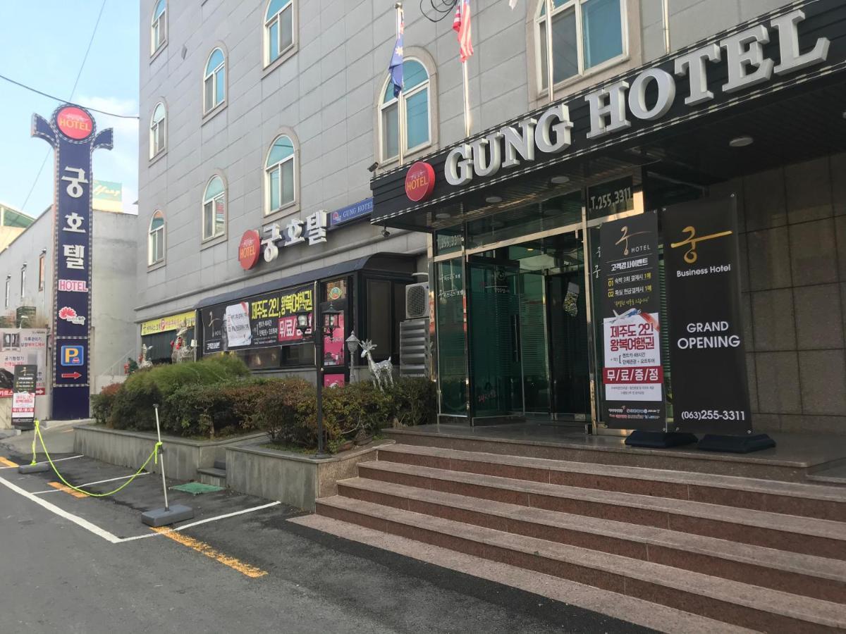 Gung Hotel Чонджу Экстерьер фото