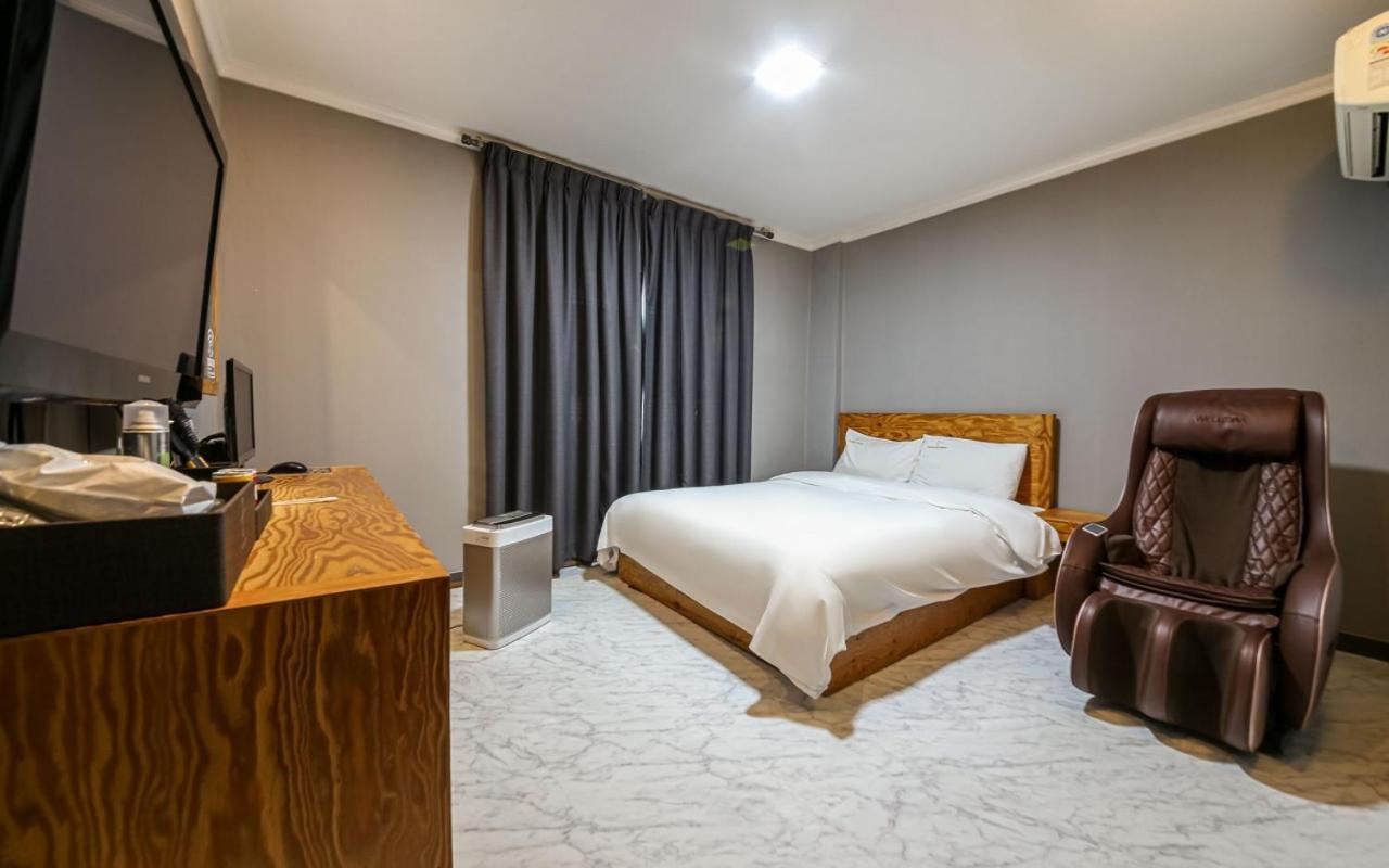 Gung Hotel Чонджу Номер фото