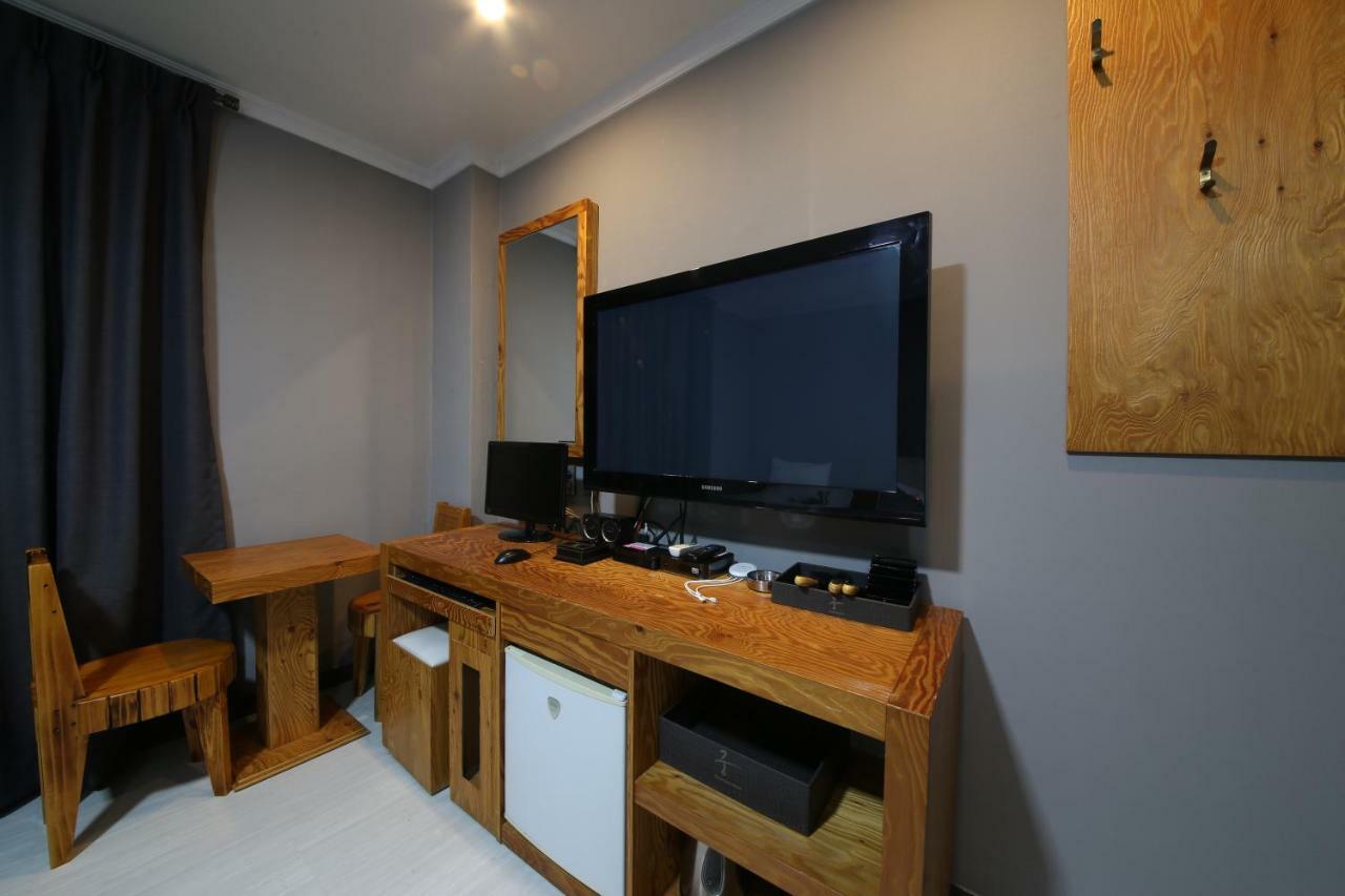Gung Hotel Чонджу Экстерьер фото