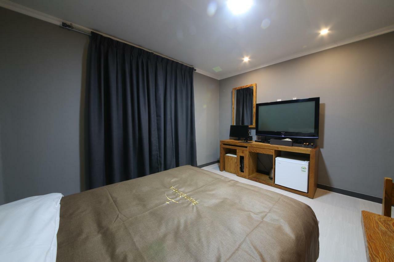 Gung Hotel Чонджу Экстерьер фото
