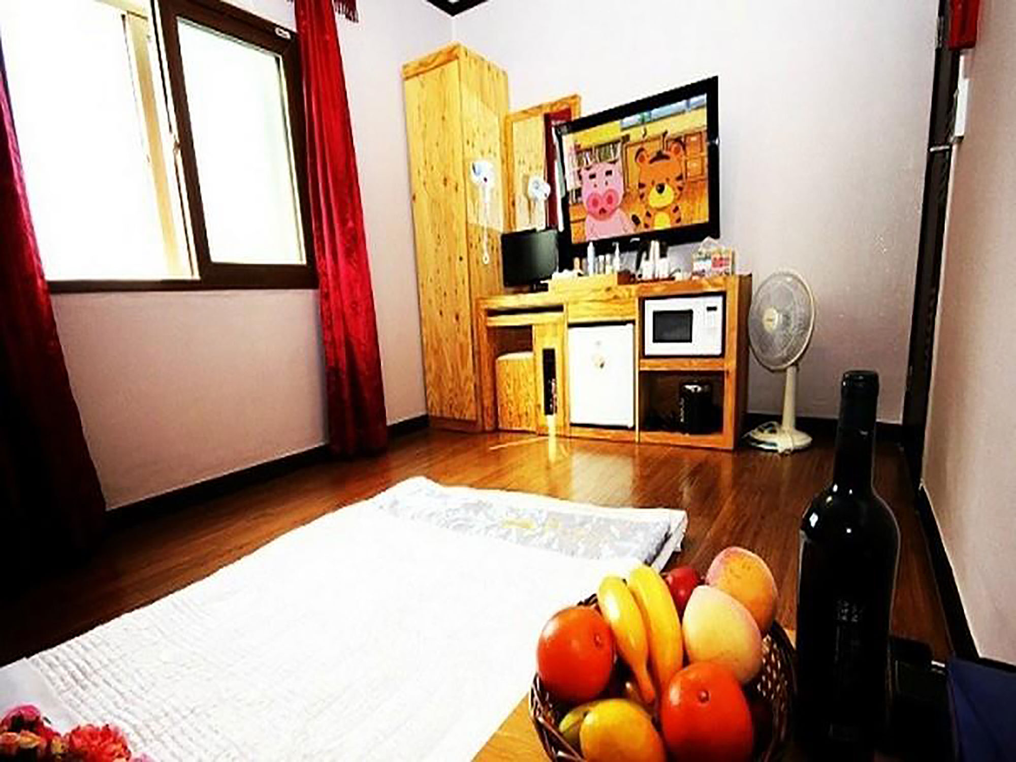 Gung Hotel Чонджу Экстерьер фото
